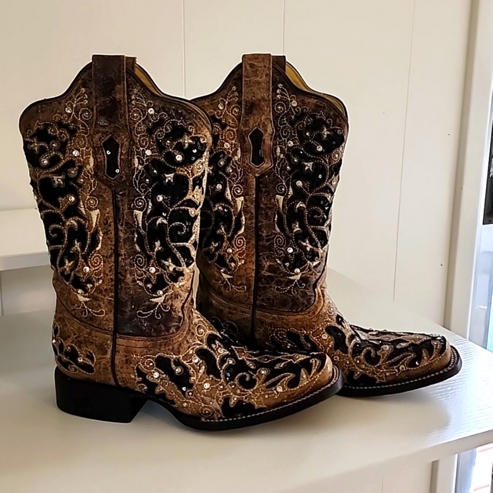 Corral Cowgirl Embellished Cowgirl Boots